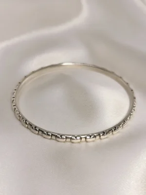 Βραχιόλι χειροπέδα Καρδιές ασημένιο