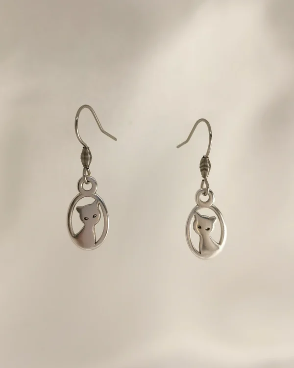 Untitled263_20250515145217_result Σκουλαρίκια Κρεμαστά Γάτα ασημένια