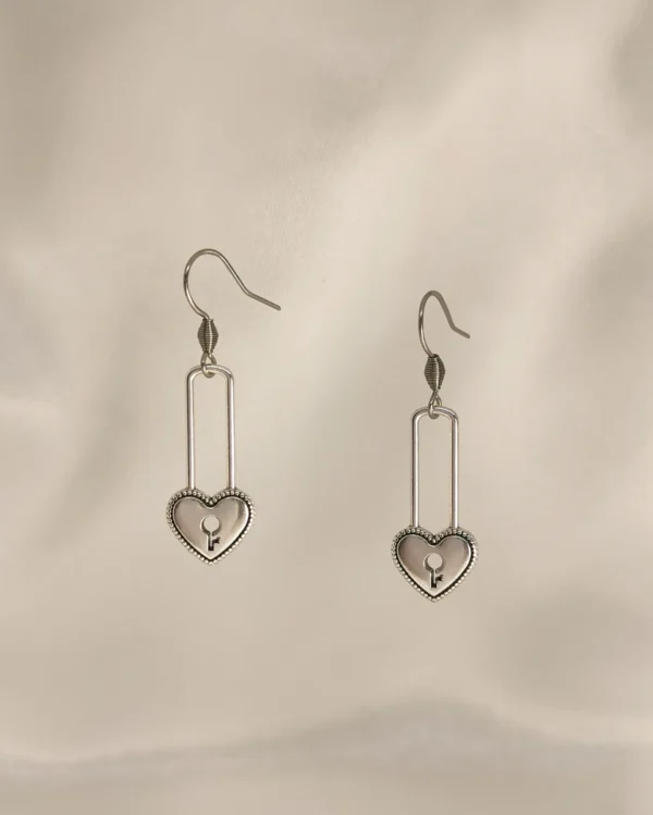 Untitled264_result Σκουλαρίκια Κρεμαστά Κλειδαριά Καρδιά ασημένια