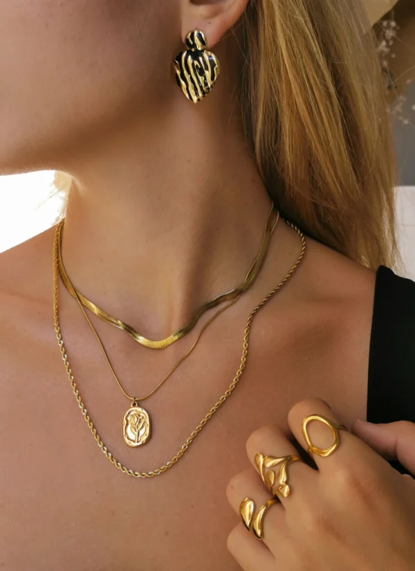 Untitled435_20250905191957_result Κολιέ Σετ τριπλό λουλούδι χρυσό