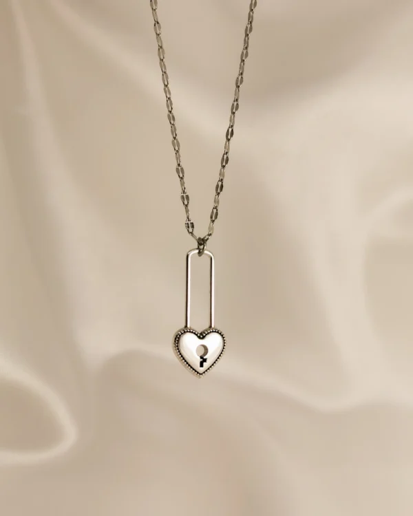 IMG_20250313_183245 (1)_result Κολιέ Κλειδαριά Καρδιά ασημένιο