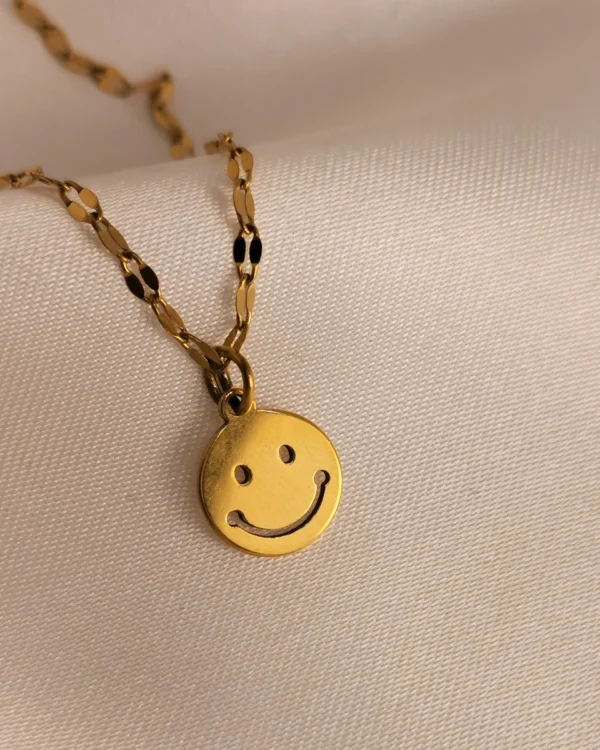 IMG_20250314_170637_result Κολιέ Φάτσα χρυσό