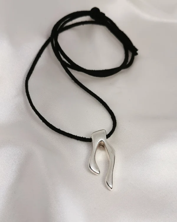 Κολιέ Κορδόνι οργανικό στοιχείο τύπου Κοράλλι ασημένιο