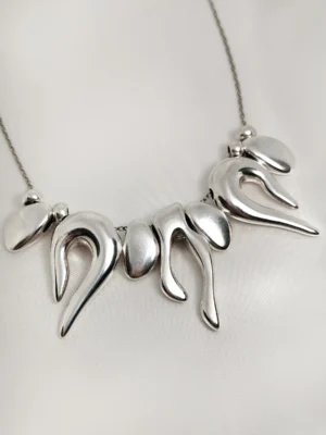 Κολιέ σύνθεση Οργανικά στοιχεία ασημένιο